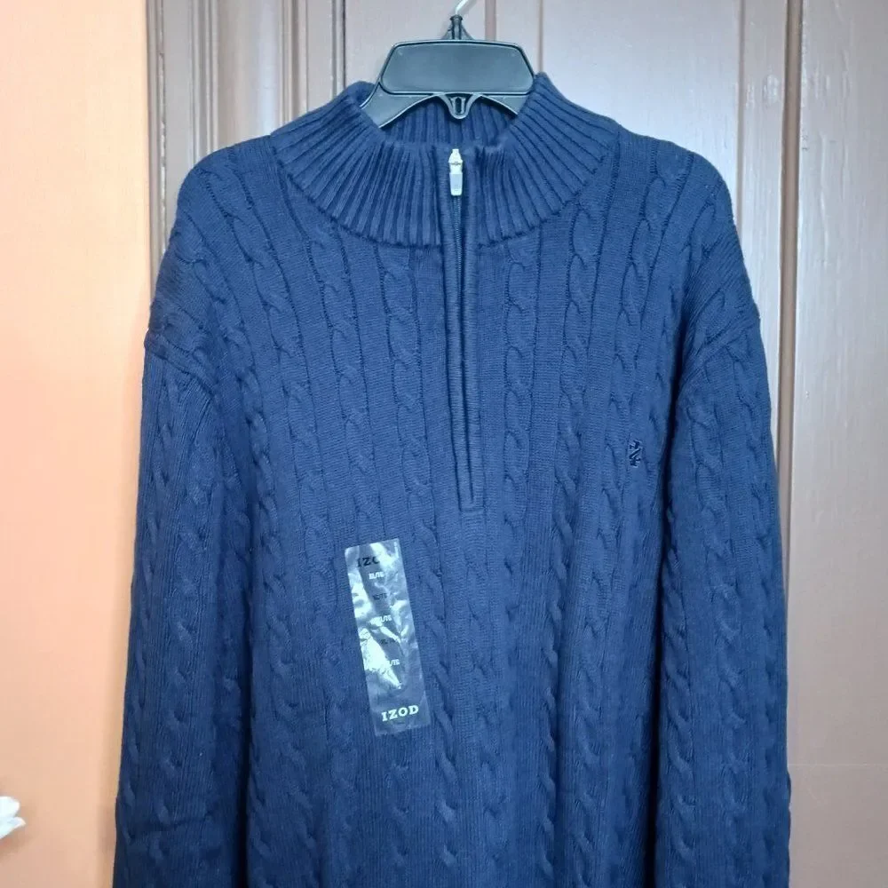 Izod Men's size XL Blue Long Sleeve Sweater